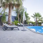 Quinta Golfinho منتجع أركو دا كالهيتا
