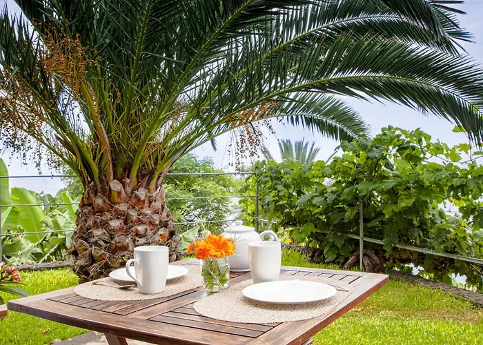 Quinta Golfinho Resort *